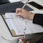Do AI Resume Builders Work? How to Get Hired in 2025