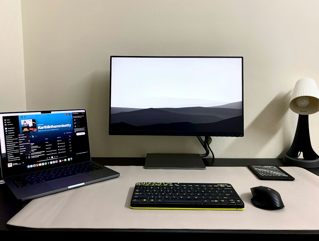 Decoding Anker's USB-C Dock Lineup: The $40 Adapter vs. Heavy-Duty Workstation Hubs