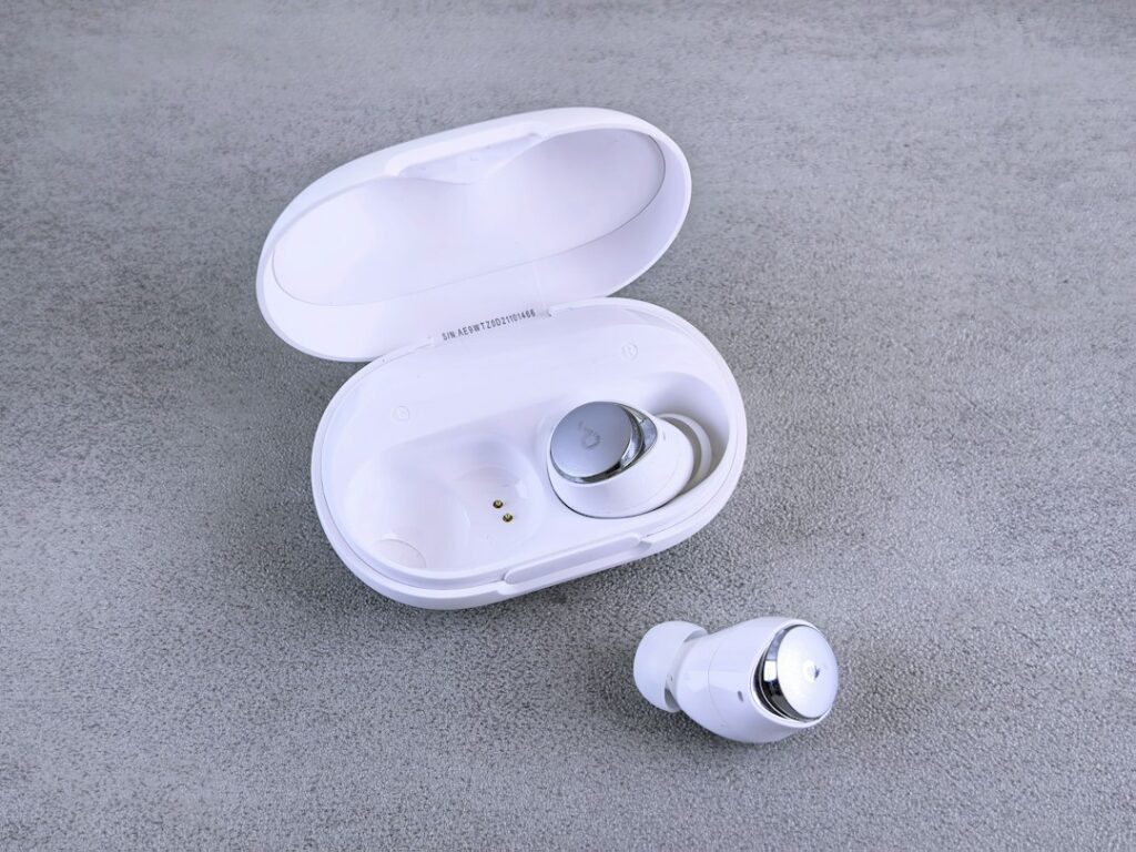Navigating the Wireless Earbud Market: Upgrading Beyond Standard Flagships
