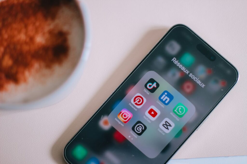 AI apps for Android — Best AI Apps for Android and iPhone 2026: Which App Is Right for You?